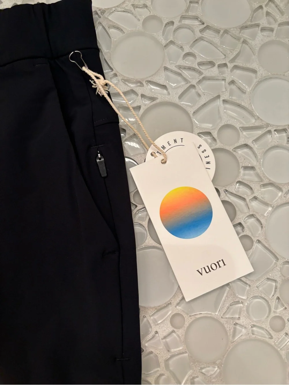 women’s vuori joggers NWT - Picture 2 of 7